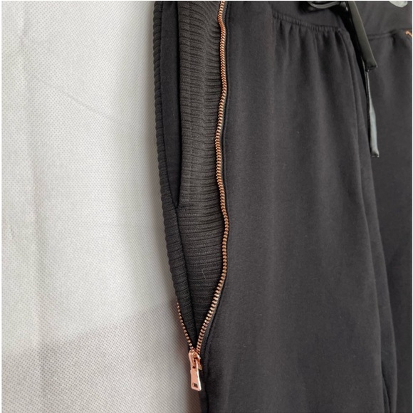 LIME AND VINE ZIPPER JOGGERS - Picture 4 of 5